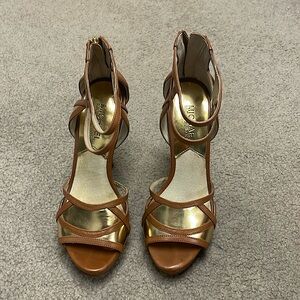 Michael Kors tan/brown Women’s size 6